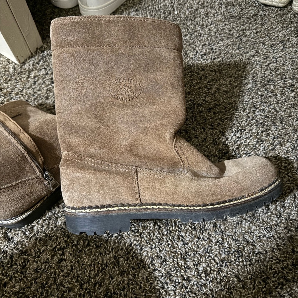 Tecnica Tan Suede Boots with Warm Lining